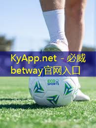 室内健身动作男胸肌
